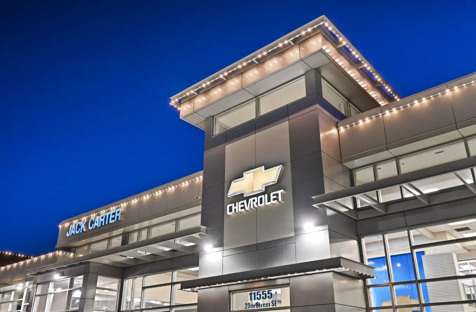 6 Reasons Why Permanent Lighting is Ideal For Commercial Properties