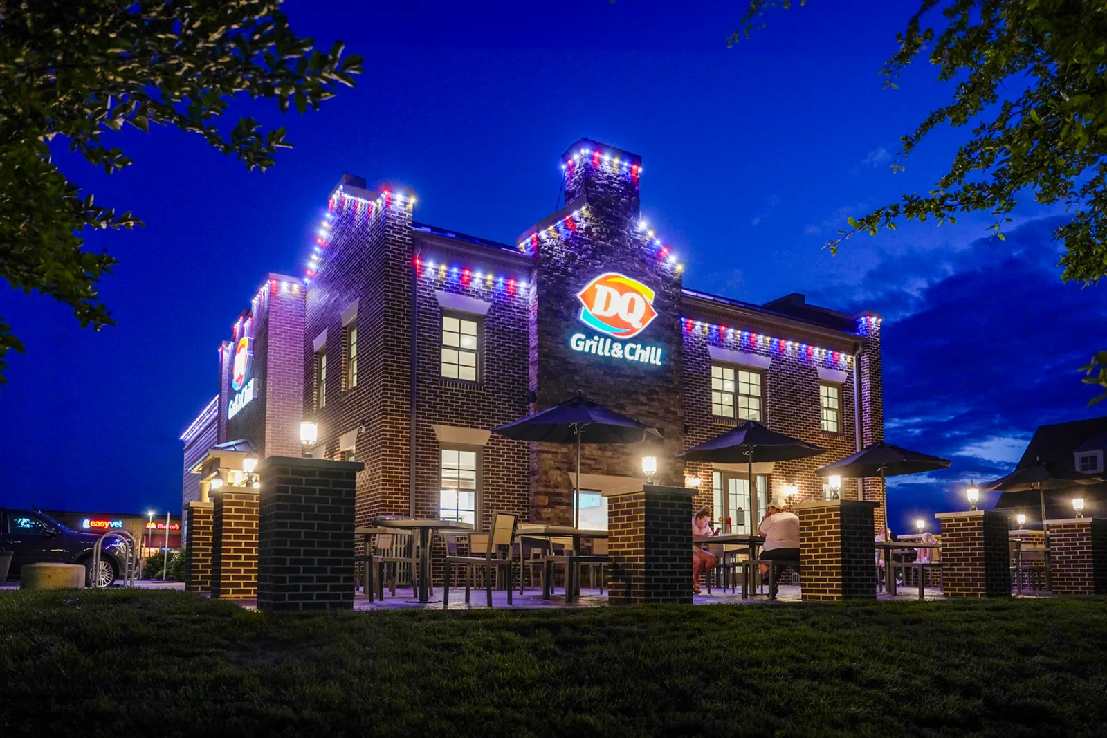 The Future of Outdoor Lighting: 10 Trends to Watch for Homes and Businesses